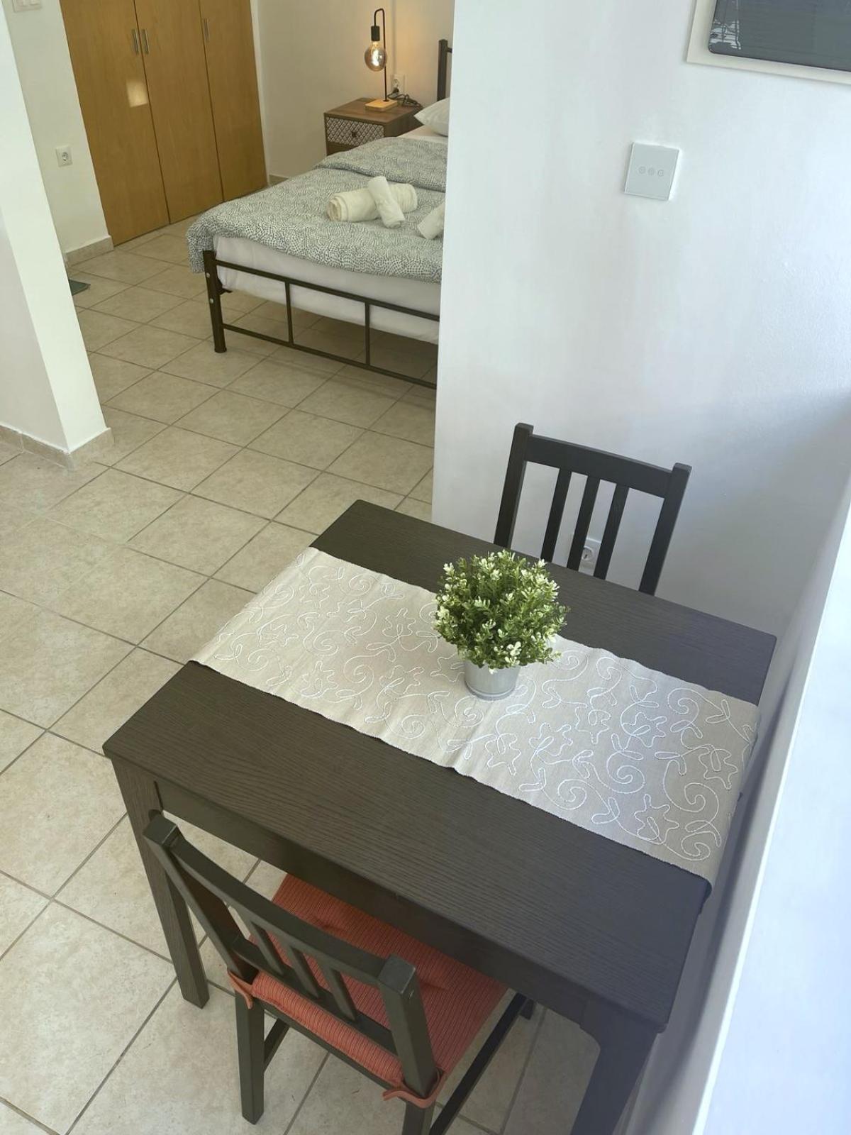 Skg Retreat Emerald - 5Min Walk From Seafront テッサロニキ エクステリア 写真