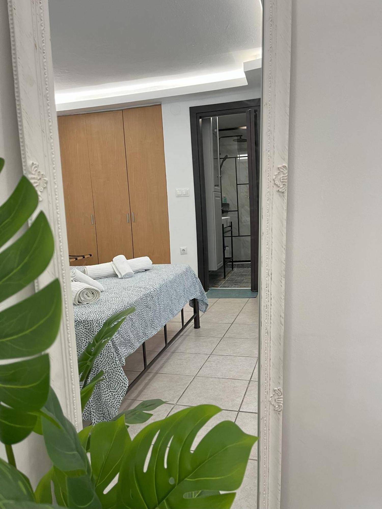 Skg Retreat Emerald - 5Min Walk From Seafront テッサロニキ エクステリア 写真